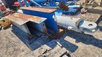 I-Beams & Hydraulic Cylinder