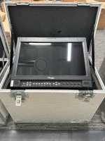 TVLogic Multi Format LCD Monitor