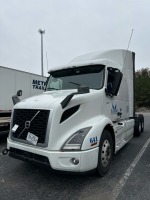 2019 Volvo Sleeper Truck/Tractor