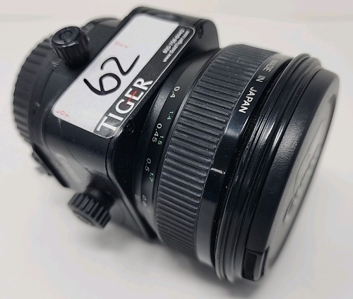Canon TS-E 45mm F2.8 Tilt Shift Lens (EF Mount)