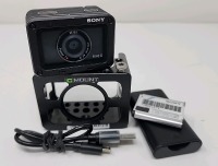 Sony Cyber-shot DSC-RX0 II Digital Camera Kit