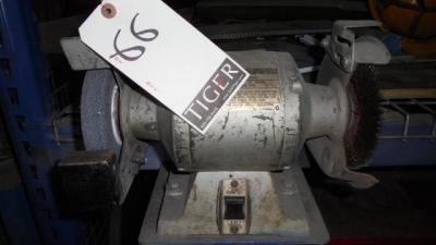 Black and Decker Professional Bench Grinder