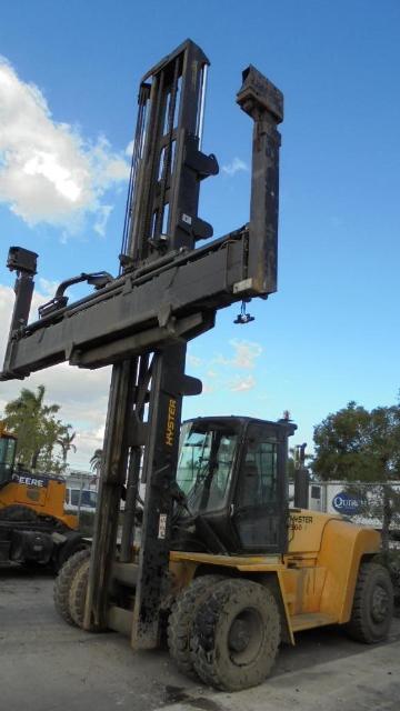Hyster Container Lock Hyster 360 Forklift W/ Elme Empty Container Handler W/ Vert TL 588