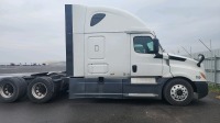 2020 Freightliner Cascadia Sleeper Truck/Tractor