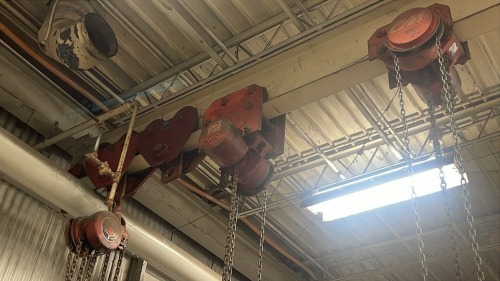 Lot (3) Hoists