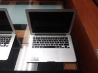 (1) MAC Book Air Laptop