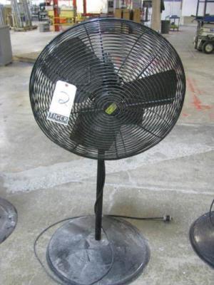 Dayton 24in. Pedestal Shop Fan