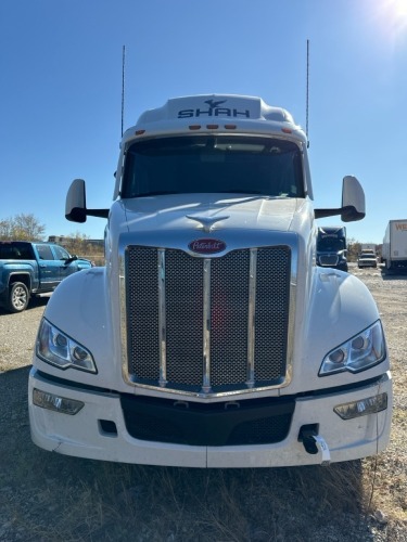 2023 PETERBILT 579 SLEEPER TRUCK