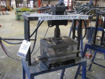 Pneumatic Punch Mounted on Stand