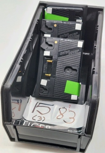Gold Mount Battery Brackets (Smart 7 Monitor Series)
