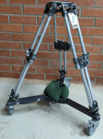 Ronford Baker Baby Legs w/Ronford Baker Rolling Spreader