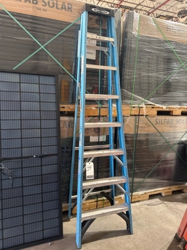 (2) Step Ladders