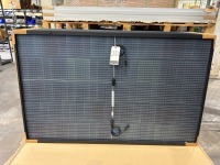 (16) New Trina Solar TSM390 Solar Panels