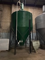 Hopper Bottom Silo w/ Motor & Vacuum