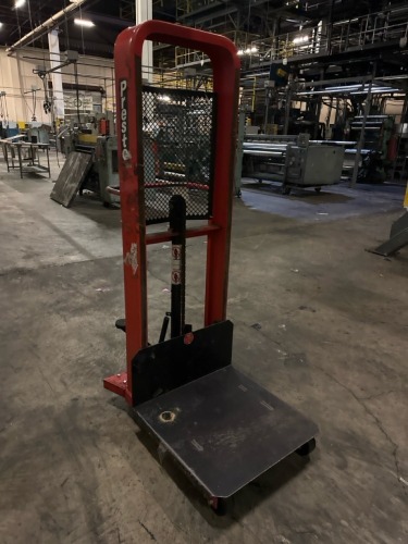 Presto Hydraulic Lift Truck