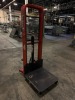 Presto Hydraulic Lift Truck