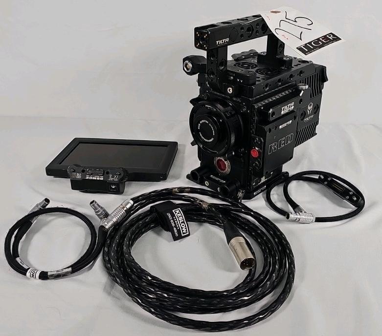 RED DSMC2 8K Digital Camera w/ Helium™ Sensor