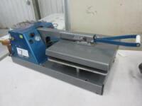 Hix Corporation Automatic Digital 15in x 15in Heat Press