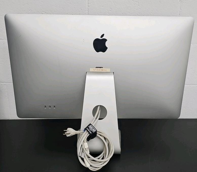 Apple 27 Display Monitor