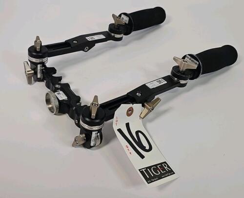 Tilta 15/15mm Universal Handgrip System