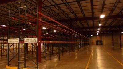 Sections Tear Drop Pallet Racking