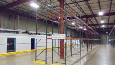 Sections Tear Drop Pallet Racking