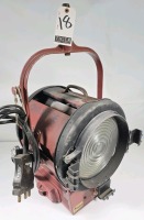 Mole-Richardson 5,000W Molequartz Baby Senior Solarspot