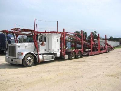 2007 Peterbilt 379 Tandem Axle Diesel Tractor w/ 63" Unibilt Flat Top Sleeper