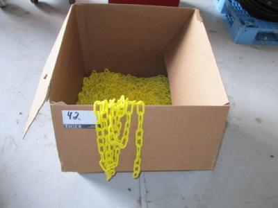 Lot of Plastic Barrier Chain