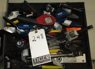 Lot Assorted Tools in Box