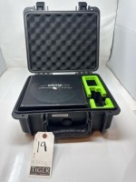 Vaxis Storm 5000 Wireless SDI/HDMI Video Receiver / Array Panel 5000 w/Case