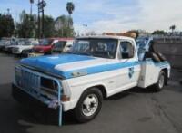 1972 Ford Tow Truck, VIN- F37YRN63915, NICE ORIGINAL STYLE TOW TRUCK