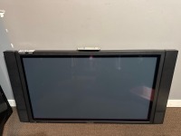 50" Panasonic TH-50PHD7UY HD-SDI Input Plasma Display w/TV Wall Mount and Remote