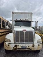 2008 Peterbilt 579 Truck Tractor