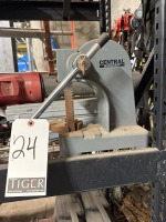 Central Machinery 1-Ton Arbor Press