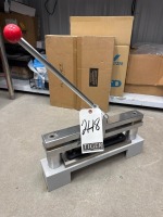 Yante Manual Laboratory Press