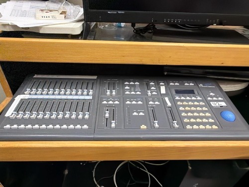 Strand Lighting GSX Console