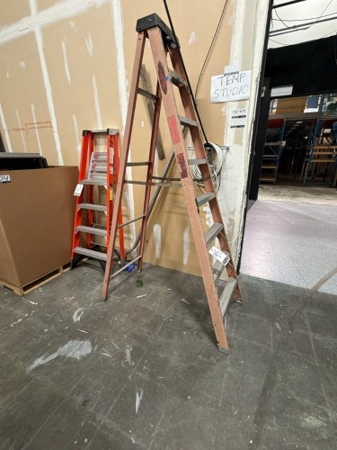 Werner 8ft Fiberglass Step Ladder