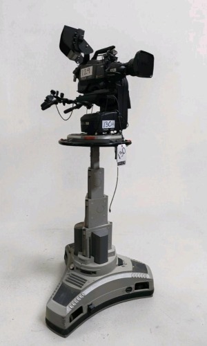 Vinten Quattro Studio Camera Pedestal