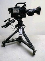 Sachtler Tripod w/Sachtler Video20P Fluid Head