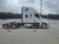 2016 Freightliner Tractor