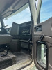 2002 International Tractor - 22