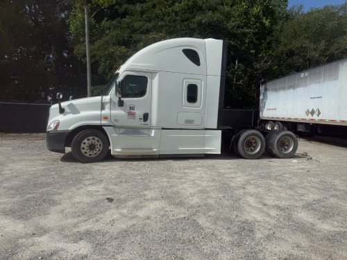 2016 Freightliner Tractor