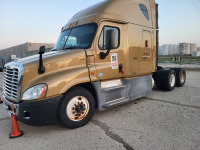 2014 Freightliner Tractor