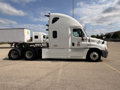2015 Freightliner Tractor