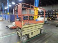 JLG Scissor Lift