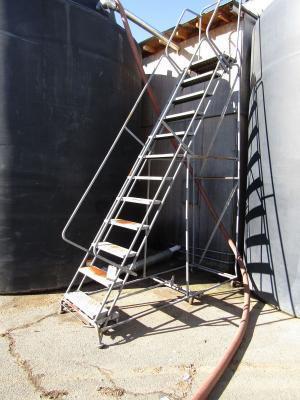 12-Step Portable Staircase