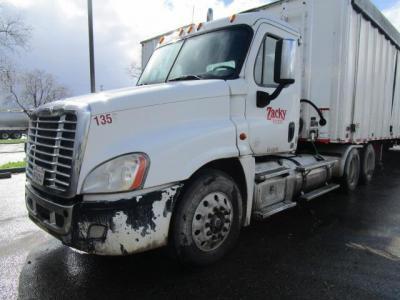 2013 Freightliner Truck Tractor