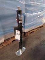 Pipe-Mount Swivel Jack