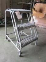 3-Step Warehouse Ladder